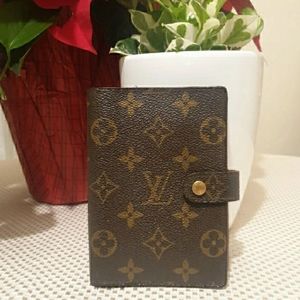 SOLD Louis vuitton Monogram Agenda SOLD!!!!